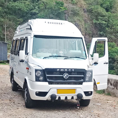17 Seater Tempo Traveller Fares